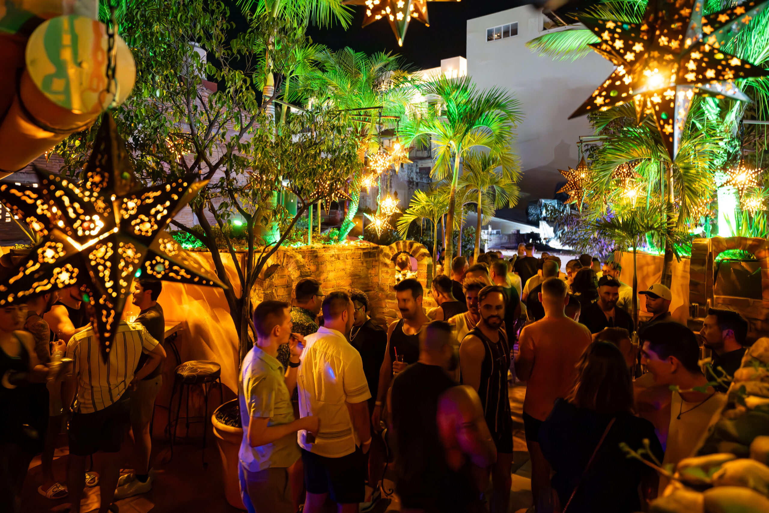 La Noche Bar