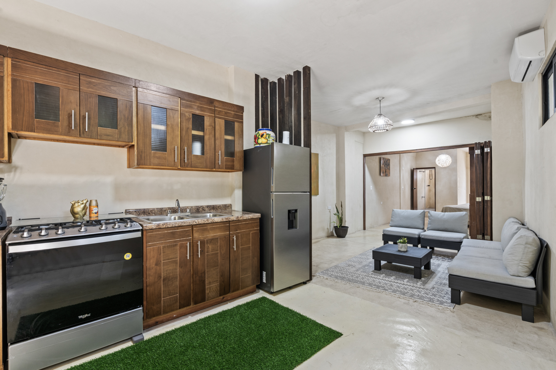 Riverfront Duplex House Paso Ancho