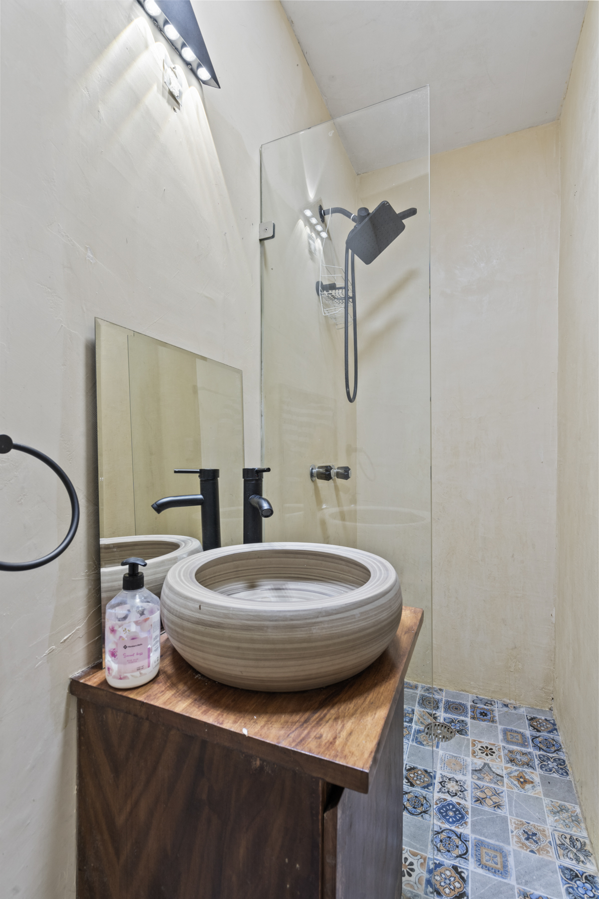 Riverfront Duplex House Paso Ancho