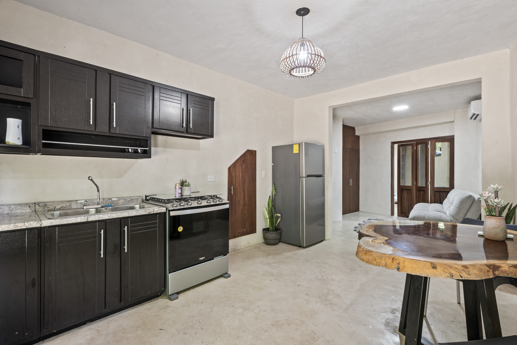 Riverfront Duplex House Paso Ancho